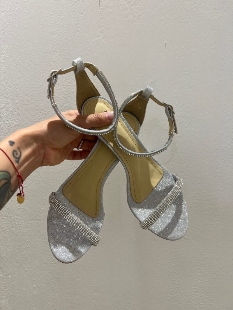 Sandalo tacco strass argento
