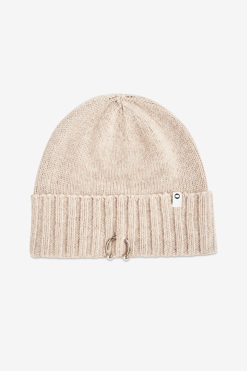 Cappello in misto lana ecrù applicazione piercing OTTO D'AME