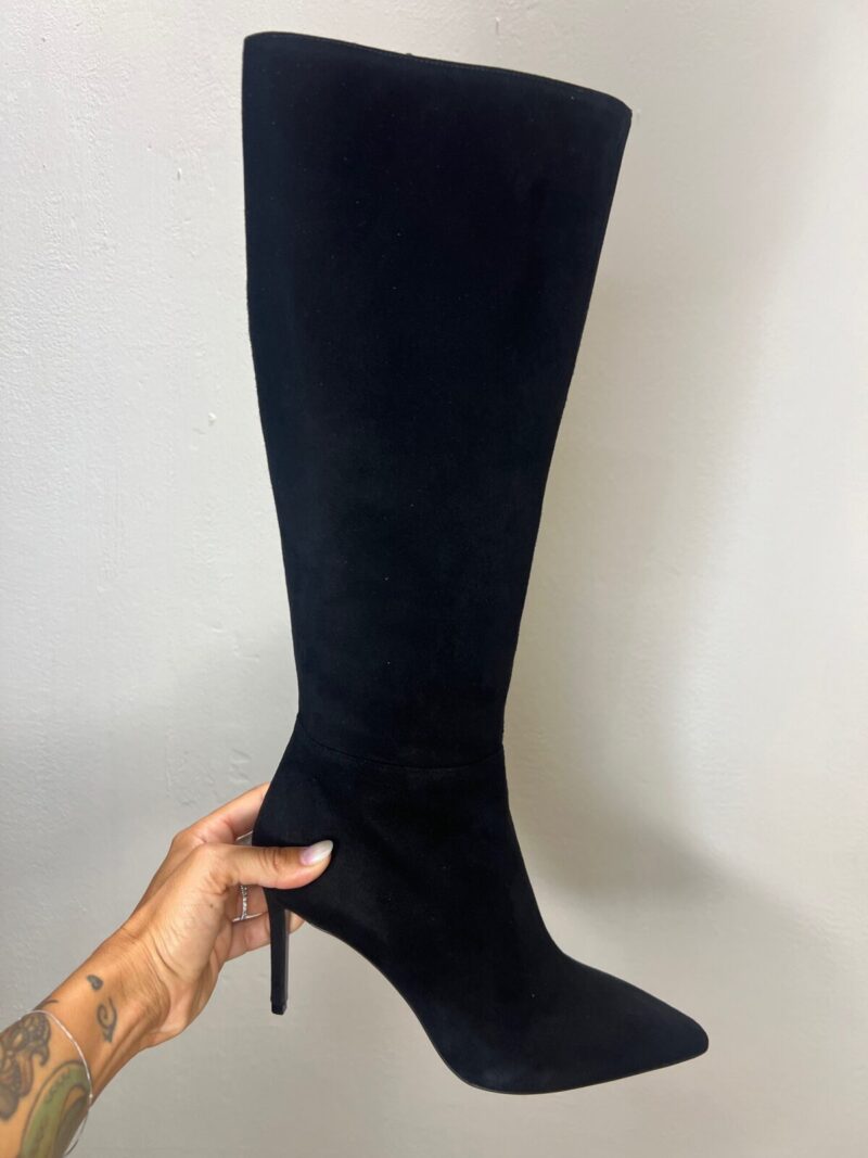 Stivale alto camoscio nero